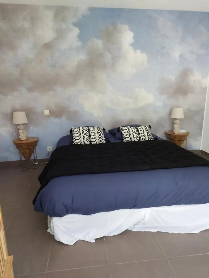 Hotel Les Roches - Relais & Chateaux Le Lavandou 0*,